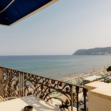 Grand Hotel Mediterranee Alassio Exterior photo