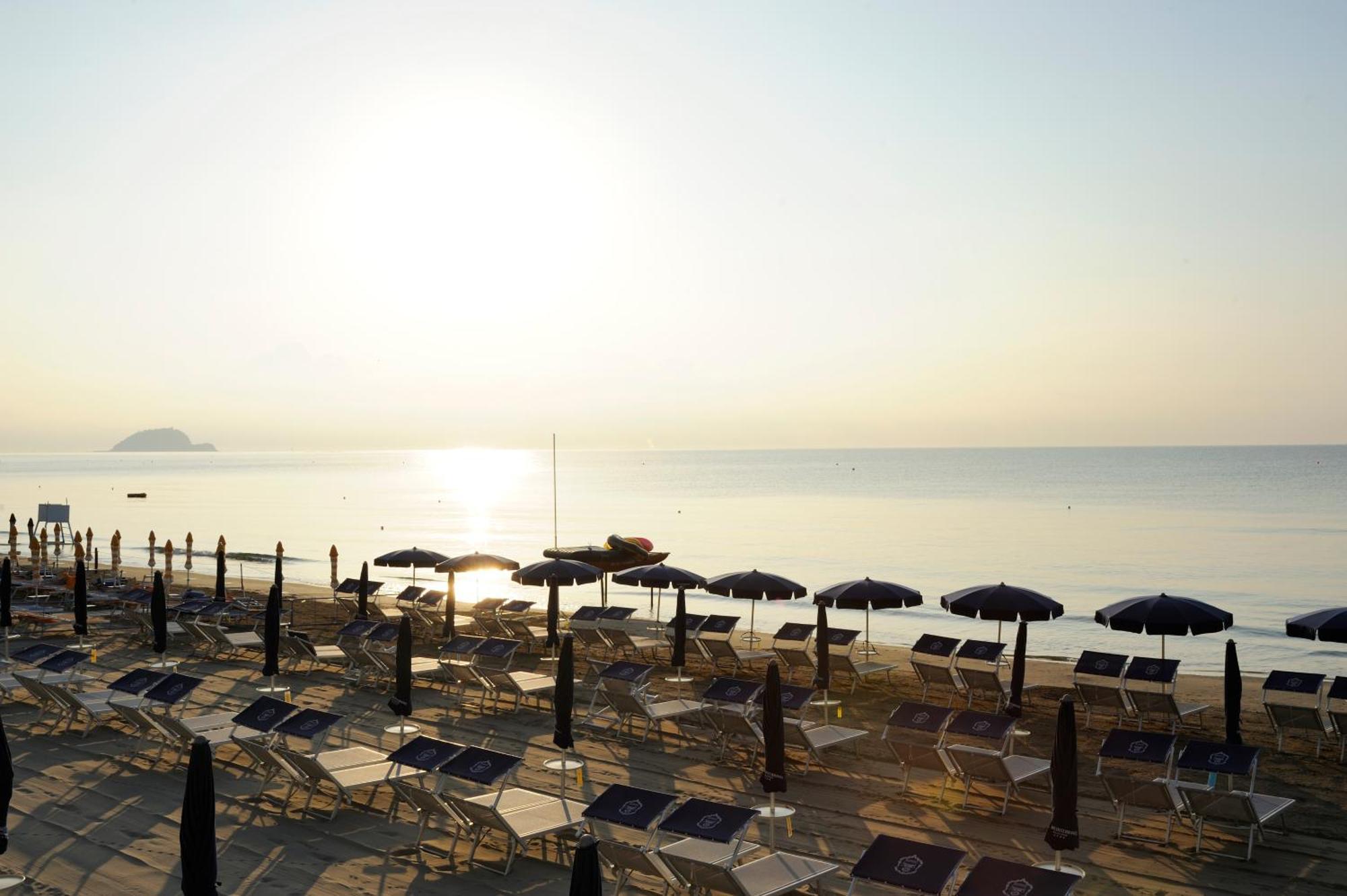 Grand Hotel Mediterranee Alassio Exterior photo