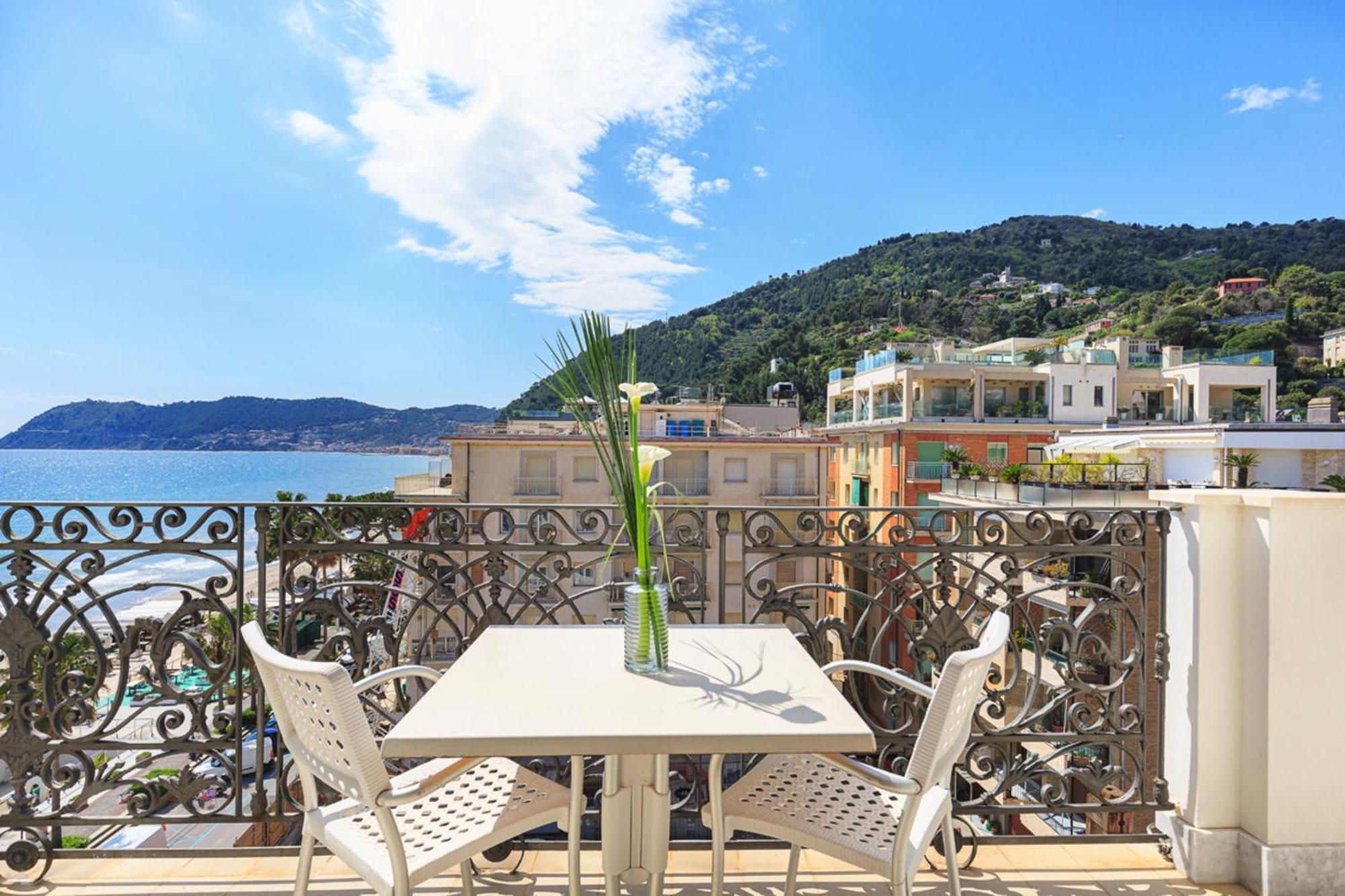 Grand Hotel Mediterranee Alassio Exterior photo