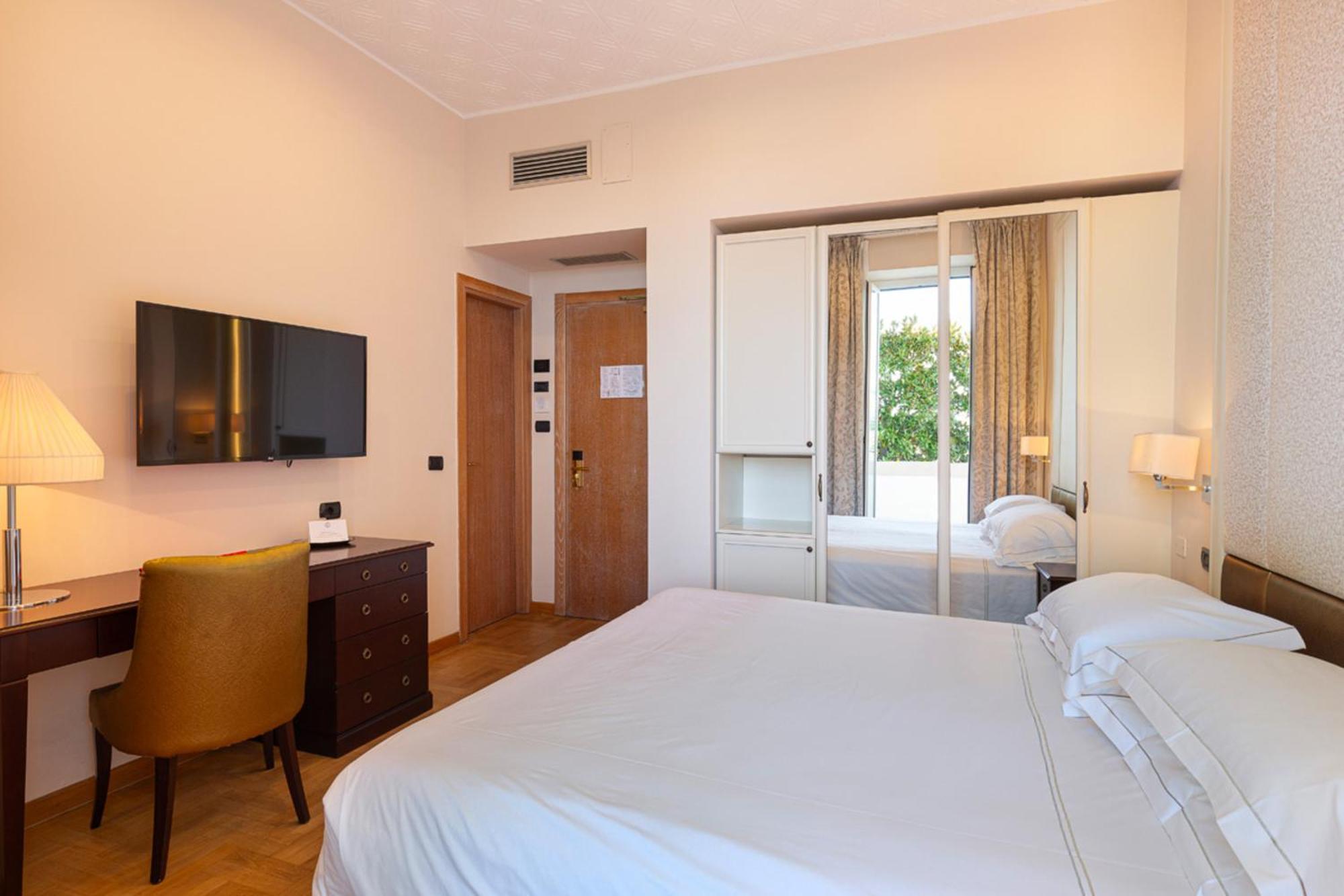 Grand Hotel Mediterranee Alassio Exterior photo