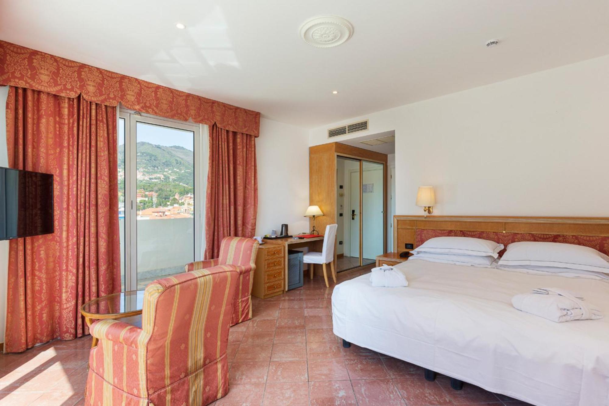 Grand Hotel Mediterranee Alassio Exterior photo