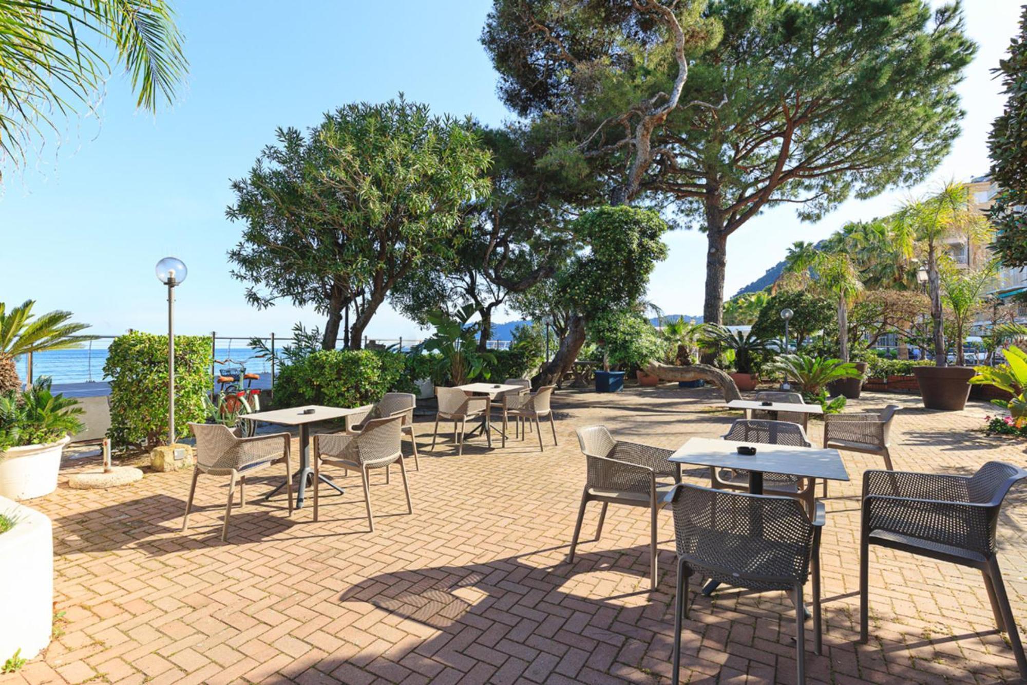 Grand Hotel Mediterranee Alassio Exterior photo