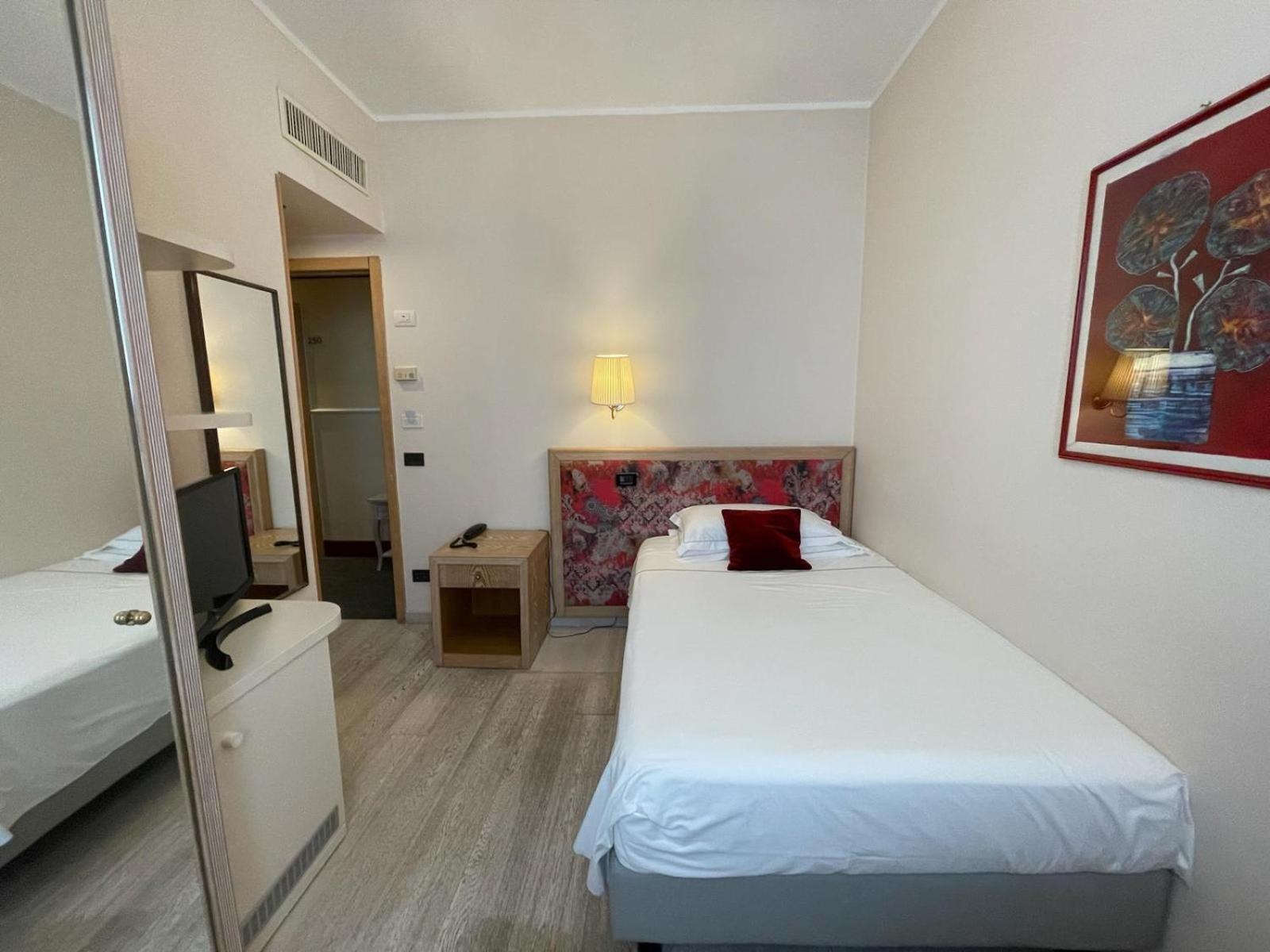 Grand Hotel Mediterranee Alassio Exterior photo